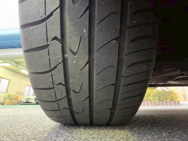 Ａ６アバント ２．８ＦＳＩクワトロ　４ＷＤ　純正ＨＤＤナビ　フリップダウンモニター　ＬＥＤヘットライト　ＥＴＣ　スマートキー　本革シート　シートヒーター　パワーシート　バックカメラ　クルコン　フルセグＴＶ　コーナーセンサー（41枚目）