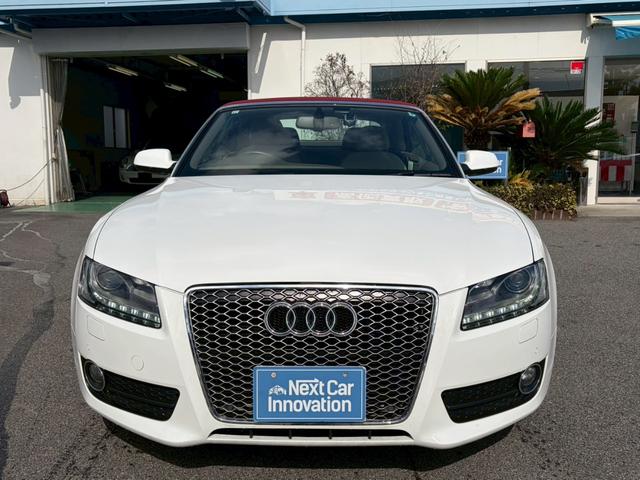 Ａ５カブリオレ ２．０ＴＦＳＩクワトロ　電動オープン　４ＷＤ　ドラレコ　バックカメラ　純正ナビ　クルコン　ＥＴＣ　パワーシート　シートヒーター　Ｗエアコン　純正１８インチＡＷ　コーナーセンサー　アイドリングストップ　パーキングアシスト（11枚目）