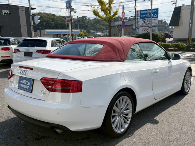 Ａ５カブリオレ ２．０ＴＦＳＩクワトロ　電動オープン　４ＷＤ　ドラレコ　バックカメラ　純正ナビ　クルコン　ＥＴＣ　パワーシート　シートヒーター　Ｗエアコン　純正１８インチＡＷ　コーナーセンサー　アイドリングストップ　パーキングアシスト（14枚目）