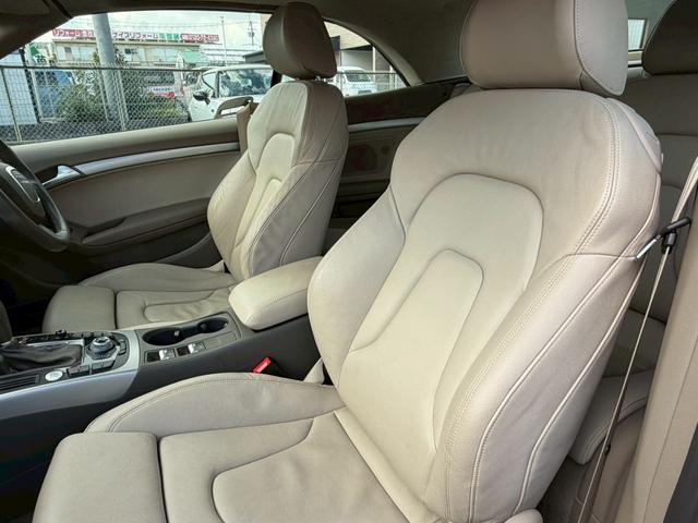 Ａ５カブリオレ ２．０ＴＦＳＩクワトロ　電動オープン　４ＷＤ　ドラレコ　バックカメラ　純正ナビ　クルコン　ＥＴＣ　パワーシート　シートヒーター　Ｗエアコン　純正１８インチＡＷ　コーナーセンサー　アイドリングストップ　パーキングアシスト（23枚目）