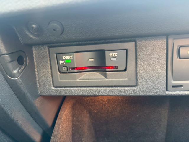 ゴルフヴァリアント ＴＳＩハイラインブルーモーションテクノロジー　８インチナビ　地デジＴＶ　バックカメラ　パーキングアシスト　クルコン　ターボ車　アイドリングストップ　ＨＩＤヘットライト　レーンキープアシスト　コーナーセンサー　Ｗエアコン　ステアリングスイッチ（28枚目）