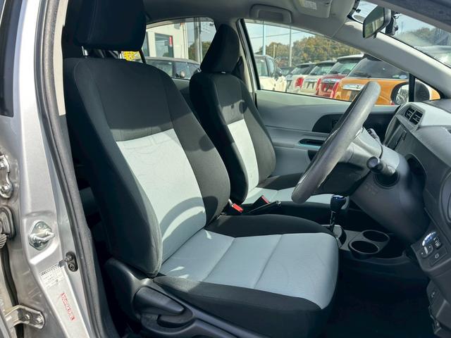 アクア Ｓ　ワンオーナー　リアスポイラー　純正ナビ　スマートキー　前後ドラレコ　バックカメラ　Ｂｌｕｅｔｏｏｔｈ　ＣＤ＆ＤＶＤ再生　プッシュスタート　ＬＥＤヘッドライト　オートライト　ステアスイッチ　ＥＴＣ（11枚目）