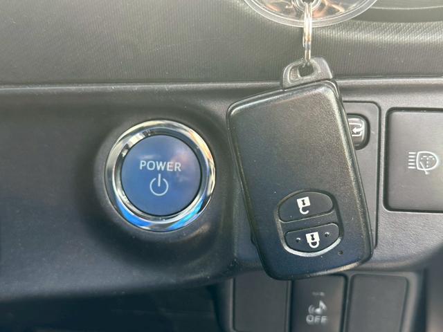 アクア Ｓ　ワンオーナー　リアスポイラー　純正ナビ　スマートキー　前後ドラレコ　バックカメラ　Ｂｌｕｅｔｏｏｔｈ　ＣＤ＆ＤＶＤ再生　プッシュスタート　ＬＥＤヘッドライト　オートライト　ステアスイッチ　ＥＴＣ（31枚目）