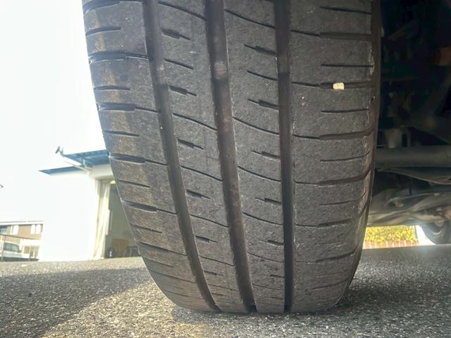 アクア Ｓ　ワンオーナー　リアスポイラー　純正ナビ　スマートキー　前後ドラレコ　バックカメラ　Ｂｌｕｅｔｏｏｔｈ　ＣＤ＆ＤＶＤ再生　プッシュスタート　ＬＥＤヘッドライト　オートライト　ステアスイッチ　ＥＴＣ（39枚目）