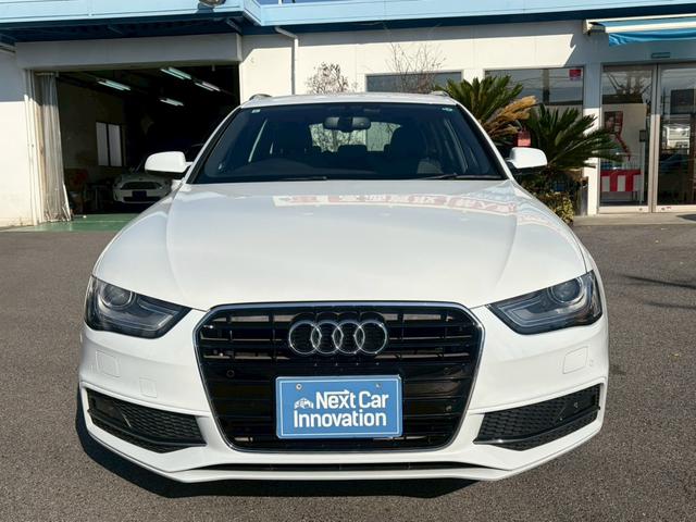 A4アバント 2.0TFSI Sラインパッケージ パワーバックドア 純正ナビ TV バックカメラ ETC シートヒーター ハーフレザーシート パワーシート アイドリングストップ コーナーセンサー パドルシフト スマートキー(3枚目)