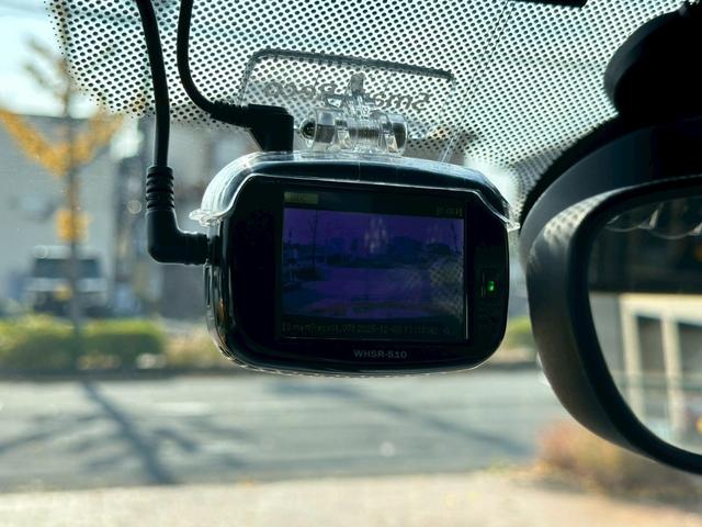 ＭＩＮＩ クーパー　コンバーチブル　ナビゲーションＰＫＧ　ペッパーＰＫＧ　ライトＰＫＧ　エキサイメントＰＫＧ　ドラレコ　プッシュスタート　純正１６インチＡＷ　スマートキー　バックカメラ　ＥＴＣ　オートライト（36枚目）