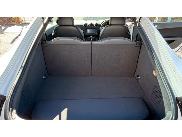 TTクーペ 2.0TFSI Sラインパッケージ ハーフレザーシート 純正ナビ パワーシート 電動リヤスポイラー フルセグTV バックカメラ Bluetooth CD&DVD再生 バックソナー パドルシフト アルミペダル ETC(15枚目)