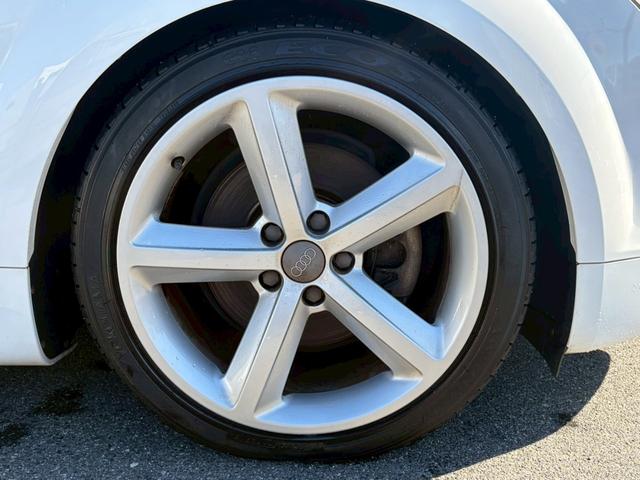 TTクーペ 2.0TFSI Sラインパッケージ ハーフレザーシート 純正ナビ パワーシート 電動リヤスポイラー フルセグTV バックカメラ Bluetooth CD&DVD再生 バックソナー パドルシフト アルミペダル ETC(34枚目)