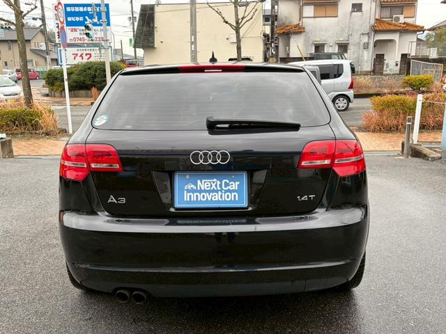 Ａ３ スポーツバック１．４ＴＦＳＩ　ＳＥパッケージ　純正ナビ　ＴＶ　ＥＴＣ　ターボ　ウィンカーミラー　オートライト　Ｂｌｕｅｔｏｏｔｈ　ステアリングスイッチ（7枚目）