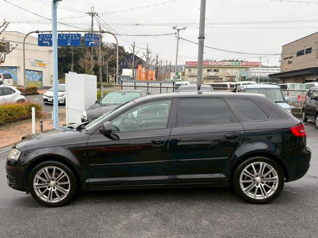 Ａ３ スポーツバック１．４ＴＦＳＩ　ＳＥパッケージ　純正ナビ　ＴＶ　ＥＴＣ　ターボ　ウィンカーミラー　オートライト　Ｂｌｕｅｔｏｏｔｈ　ステアリングスイッチ（9枚目）