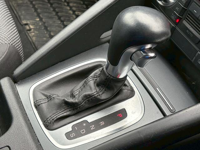 Ａ３ スポーツバック１．４ＴＦＳＩ　ＳＥパッケージ　純正ナビ　ＴＶ　ＥＴＣ　ターボ　ウィンカーミラー　オートライト　Ｂｌｕｅｔｏｏｔｈ　ステアリングスイッチ（25枚目）