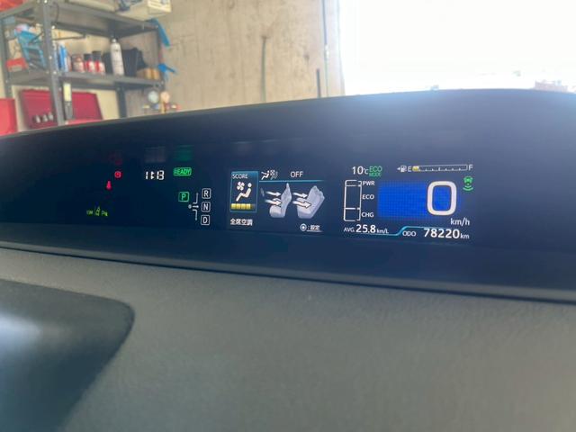 プリウス Ａプレミアム　モデリスタフルエアロ　純正ナビ　衝突軽減ブレーキ　レーンアシスト　パワーシート　バックカメラクルーズコントロール　３６０°ドラレコ　スマートキー　コーナーセンサー　純正１７インチＡＷ　ＥＴＣ（32枚目）