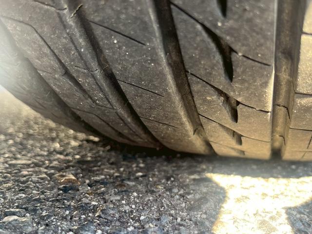 プリウス Ａプレミアム　モデリスタフルエアロ　純正ナビ　衝突軽減ブレーキ　レーンアシスト　パワーシート　バックカメラクルーズコントロール　３６０°ドラレコ　スマートキー　コーナーセンサー　純正１７インチＡＷ　ＥＴＣ（48枚目）