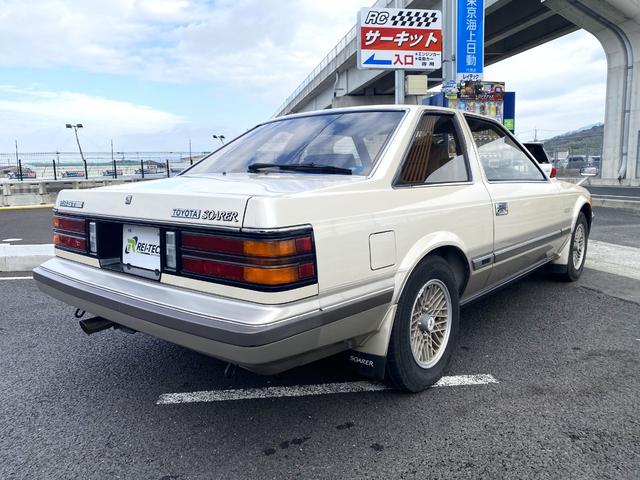 ソアラ ２．８ＧＴ－リミテッド　フルノーマル　５Ｍ－ＧＥＵ　前オーナーガレージ保管車両　ダッシュ割れ無し　本革シート　デジタルメーター　オートクルーズ　オートエアコン　パワーウインドウ　フェンダーミラー（28枚目）