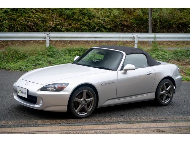 S2000 タイプV VGS VTEC 6速MT 専用ステアリング HONDAACCESSユーロパフォーマンスR5 17インチAW 黒幌 黒内装 ハーフレザーシート レーダー プッシュスタート HIDヘッドライト ABS(2枚目)