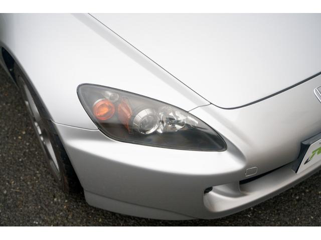 S2000 タイプV VGS VTEC 6速MT 専用ステアリング HONDAACCESSユーロパフォーマンスR5 17インチAW 黒幌 黒内装 ハーフレザーシート レーダー プッシュスタート HIDヘッドライト ABS(12枚目)