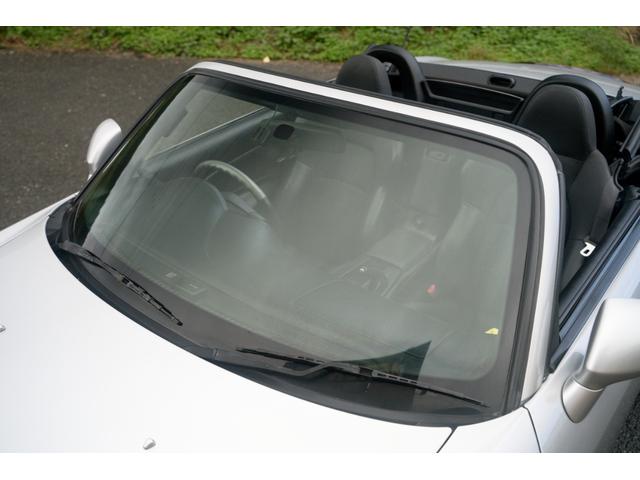 S2000 タイプV VGS VTEC 6速MT 専用ステアリング HONDAACCESSユーロパフォーマンスR5 17インチAW 黒幌 黒内装 ハーフレザーシート レーダー プッシュスタート HIDヘッドライト ABS(19枚目)