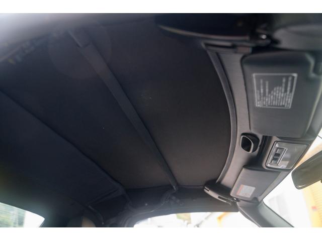 S2000 タイプV VGS VTEC 6速MT 専用ステアリング HONDAACCESSユーロパフォーマンスR5 17インチAW 黒幌 黒内装 ハーフレザーシート レーダー プッシュスタート HIDヘッドライト ABS(27枚目)