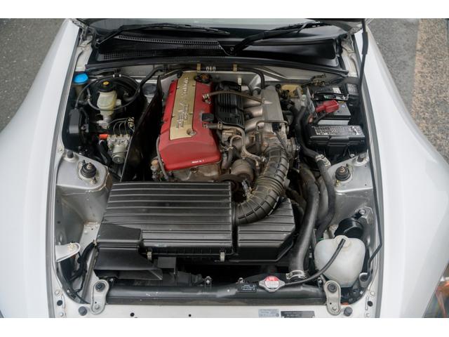 S2000 タイプV VGS VTEC 6速MT 専用ステアリング HONDAACCESSユーロパフォーマンスR5 17インチAW 黒幌 黒内装 ハーフレザーシート レーダー プッシュスタート HIDヘッドライト ABS(35枚目)