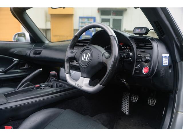 S2000 タイプV VGS VTEC 6速MT 専用ステアリング HONDAACCESSユーロパフォーマンスR5 17インチAW 黒幌 黒内装 ハーフレザーシート レーダー プッシュスタート HIDヘッドライト ABS(47枚目)