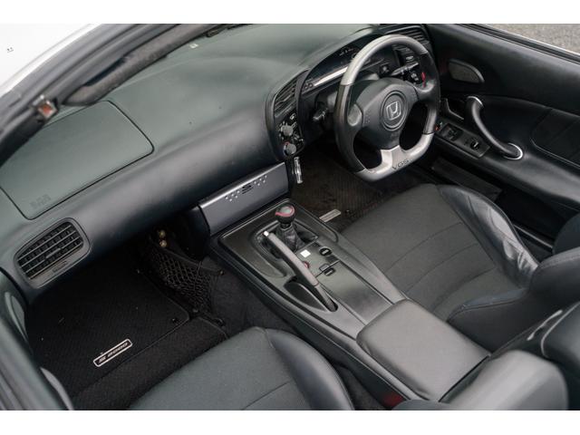 S2000 タイプV VGS VTEC 6速MT 専用ステアリング HONDAACCESSユーロパフォーマンスR5 17インチAW 黒幌 黒内装 ハーフレザーシート レーダー プッシュスタート HIDヘッドライト ABS(49枚目)