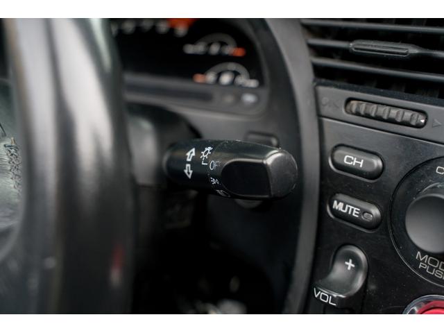 S2000 タイプV VGS VTEC 6速MT 専用ステアリング HONDAACCESSユーロパフォーマンスR5 17インチAW 黒幌 黒内装 ハーフレザーシート レーダー プッシュスタート HIDヘッドライト ABS(58枚目)