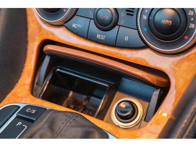 �E�n���h���@���C���E�T�u�o�b�e���[�V�i�����ρ@�L�[���X�@�o���I���[�t�@�ؖڃp�l���@�P�V�C���`�`�v�@�{�v�V�[�g�@�p���[�V�[�g�@�g�h�c�w�b�h���C�g�@�t�H�O�����v�@�N���A�����X�\�i�[�@�h���C�u���R�[�_�[