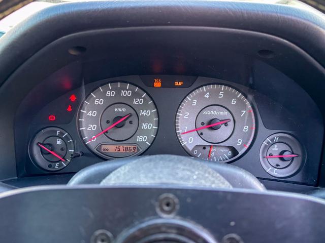 スカイライン ２５ＧＴターボ　純正５速ＭＴ　フルエアロ　車高調　１８インチＡＷ　ＷＯＲＫＣＲｋａｉ極　対向キャリパー　柿本改マフラー　Ｄｅｆｉブースト・水温・油温計　ＧＲｅｄｄｙブーコン　ターボタイマー　ＭＯＭＯステ　ＥＴＣ（56枚目）