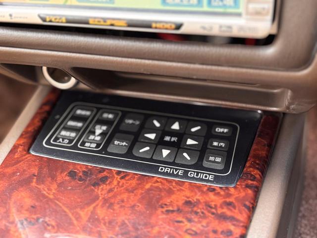 ���V�t�g�p�l���O���ɂ͍��������n�o�̃i�r�X�C�b�`���c���Ă��܂���