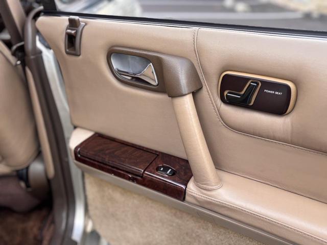 ���h�A������͔N�������̃�����������܂����Y��ȏ�Ԃł���