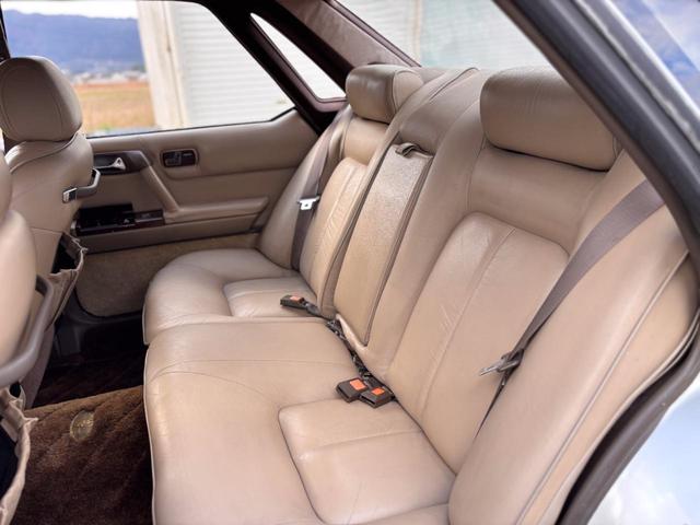 �����A�V�[�g�͎g�p���Ȃ��ƂĂ��Y��ȏ�Ԃł���