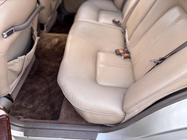 �����A�V�[�g�͎g�p���Ȃ��ƂĂ��Y��ȏ�Ԃł���