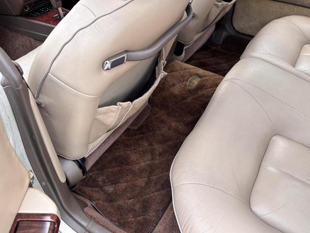 �����A�V�[�g�͎g�p���Ȃ��ƂĂ��Y��ȏ�Ԃł���