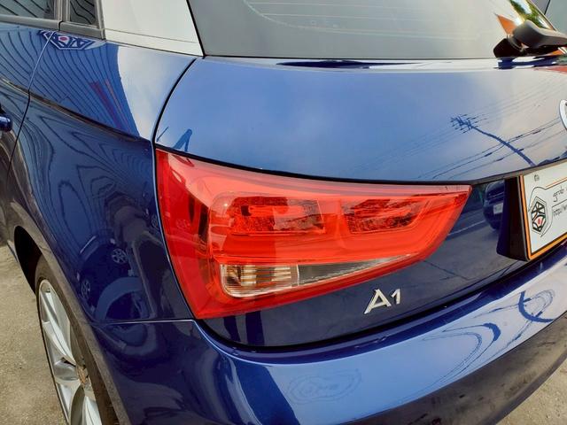 Ａ１スポーツバック １．４ＴＦＳＩ　１．４ＴＦＳＩ（５名）正規輸入車　２トーンルーフ　前後ドラレコ　スペアキー有　スマートキー　純正ナビ　Ｂｌｕｅｔｏｏｔｈ　フルセグ　ＣＤ　ＤＶＤ　ＳＤ　取説　保証書　純正１７インチアルミ　革ハンドル（16枚目）