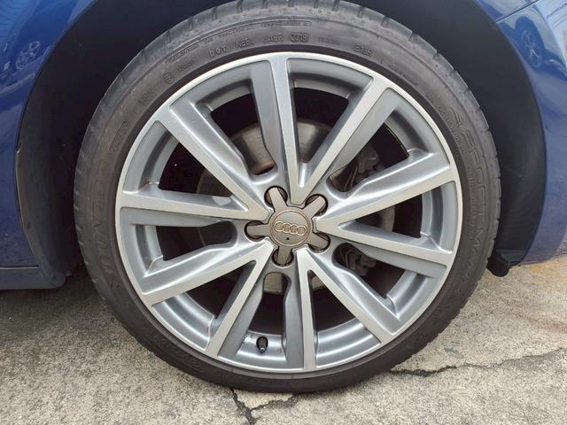 Ａ１スポーツバック １．４ＴＦＳＩ　１．４ＴＦＳＩ（５名）正規輸入車　２トーンルーフ　前後ドラレコ　スペアキー有　スマートキー　純正ナビ　Ｂｌｕｅｔｏｏｔｈ　フルセグ　ＣＤ　ＤＶＤ　ＳＤ　取説　保証書　純正１７インチアルミ　革ハンドル（34枚目）