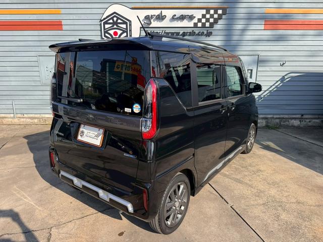 デリカミニ Ｔ　プレミアム　純正９型ナビ　全周囲カメラ　アダプティブクルーズコントロール　衝突被害軽減ブレーキ　デジタルインナーミラー　シートヒーター　両側パワースライドドア　前後ドライブレコーダー　ＥＴＣ２．０　ＬＥＤ（8枚目）