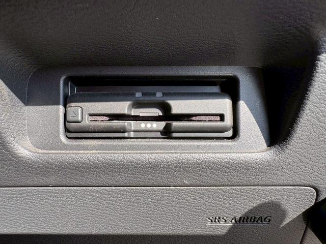 デリカミニ Ｔ　プレミアム　純正９型ナビ　全周囲カメラ　アダプティブクルーズコントロール　衝突被害軽減ブレーキ　デジタルインナーミラー　シートヒーター　両側パワースライドドア　前後ドライブレコーダー　ＥＴＣ２．０　ＬＥＤ（33枚目）