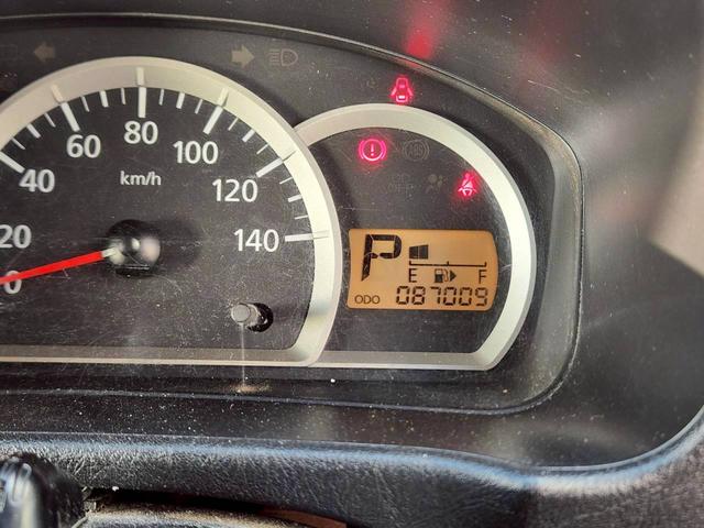 ＮＶ１００クリッパーバン ＧＸ　ルーフラック　ＥＴＣ　純正ナビ　ワンセグ　Ｂｌｕｅｔｏｏｔｈ　ＡＴ　キーレス　２列目ヘッドレスト付き（71枚目）