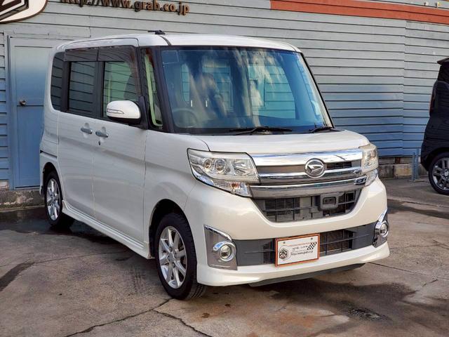 タント カスタムＸ　ＳＡ　社外ナビ　地デジ　Ｂｌｕｅｔｏｏｔｈ　バックカメラ　ＥＴＣ車載器　クラッツィオシートカバー　リアモニター１０．２インチ　スマートキー　１４インチ純正アルミ　左側パワースライドドア　スマートアシスト（11枚目）