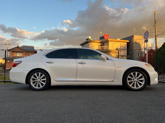 ＬＳ ＬＳ４６０　バージョンＣ　Ｉパッケージ　ユーザー買取／純正ＨＤＤナビ／マークレビンソン／バックカメラ／サンルーフ／黒レザーシート／パワーシート（16枚目）