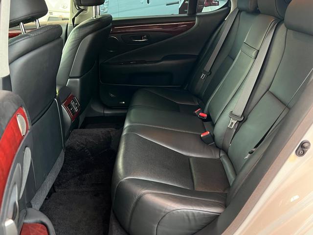 ＬＳ ＬＳ４６０　バージョンＣ　Ｉパッケージ　ユーザー買取／純正ＨＤＤナビ／マークレビンソン／バックカメラ／サンルーフ／黒レザーシート／パワーシート（27枚目）