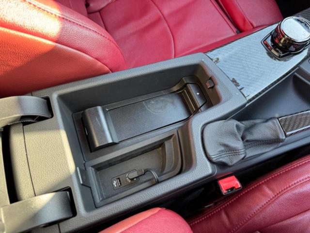 ３シリーズ ３２０ｉ　Ｍスポーツ　ユーザー買取／社外フロントリップ／社外アルミホイール／純正ナビ／バックカメラ（26枚目）