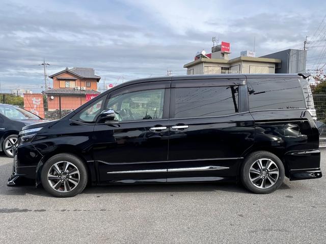 ヴォクシー ZS 煌 ユーザー買取/モデリスタ/両側パワスラ/バックカメラ/プッシュスタート(15枚目)