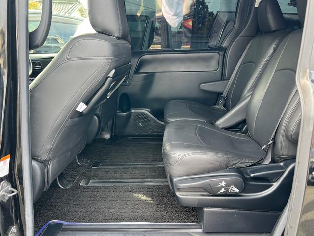 ヴォクシー ZS 煌 ユーザー買取/モデリスタ/両側パワスラ/バックカメラ/プッシュスタート(28枚目)