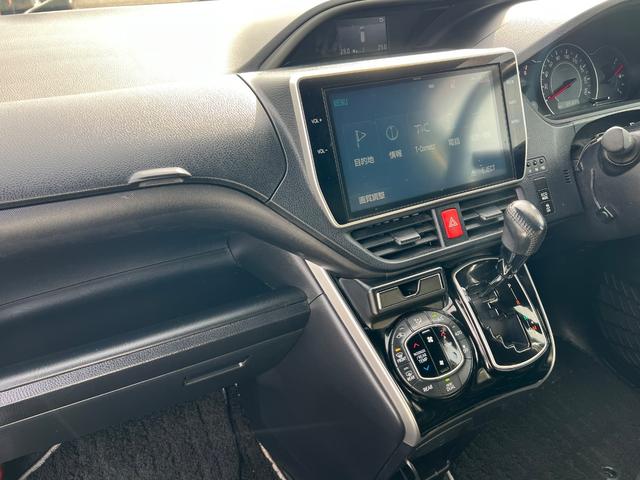 ヴォクシー ZS 煌 ユーザー買取/モデリスタ/両側パワスラ/バックカメラ/プッシュスタート(51枚目)