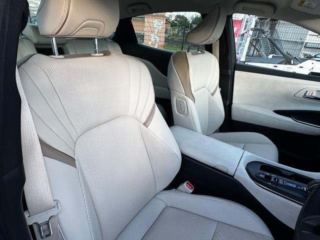 クラウンクロスオーバー Ｇアドバンスド・レザーパッケージ　４ＷＤ／ワンオーナー／ユーザー買取／純正ナビ／全方位モニター／ベージュレザーシート／デジタルインナーミラー／パワーバックドア（15枚目）