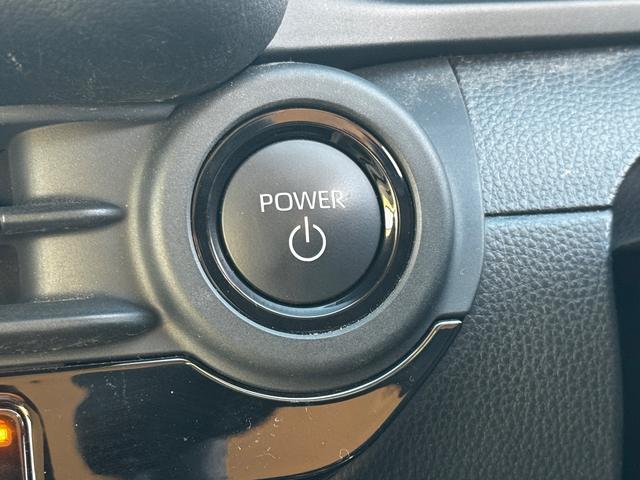 クラウンクロスオーバー Ｇアドバンスド・レザーパッケージ　４ＷＤ／ワンオーナー／ユーザー買取／純正ナビ／全方位モニター／ベージュレザーシート／デジタルインナーミラー／パワーバックドア（24枚目）