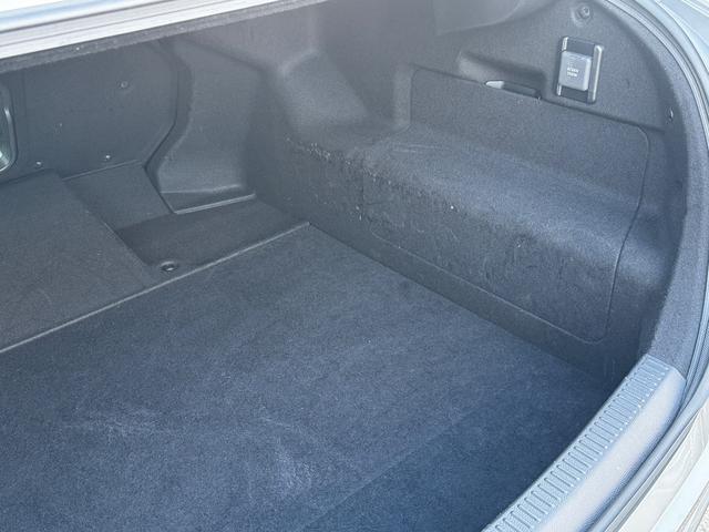 クラウンクロスオーバー Ｇアドバンスド・レザーパッケージ　４ＷＤ／ワンオーナー／ユーザー買取／純正ナビ／全方位モニター／ベージュレザーシート／デジタルインナーミラー／パワーバックドア（35枚目）