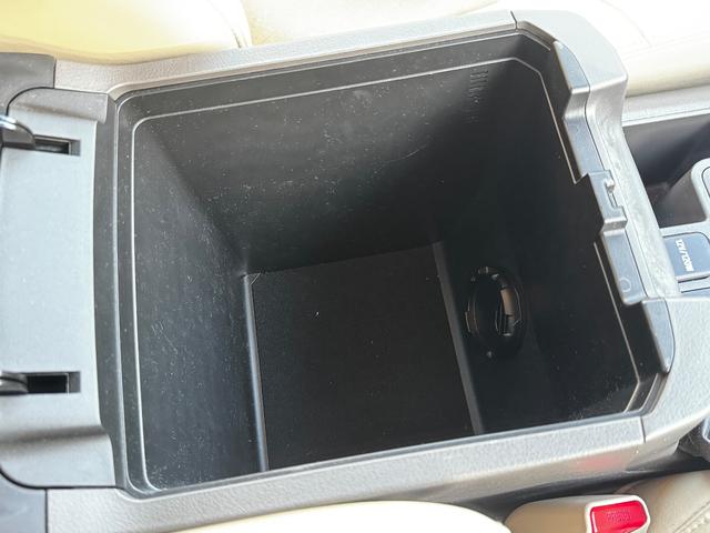 ランドクルーザープラド TX ワンオーナー/ユーザー買取/アルパインナビ/バックカメラ/YKW17インチアルミ/ルーフレール/シートカバー(18枚目)