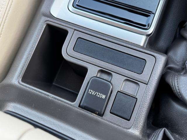 ランドクルーザープラド TX ワンオーナー/ユーザー買取/アルパインナビ/バックカメラ/YKW17インチアルミ/ルーフレール/シートカバー(19枚目)